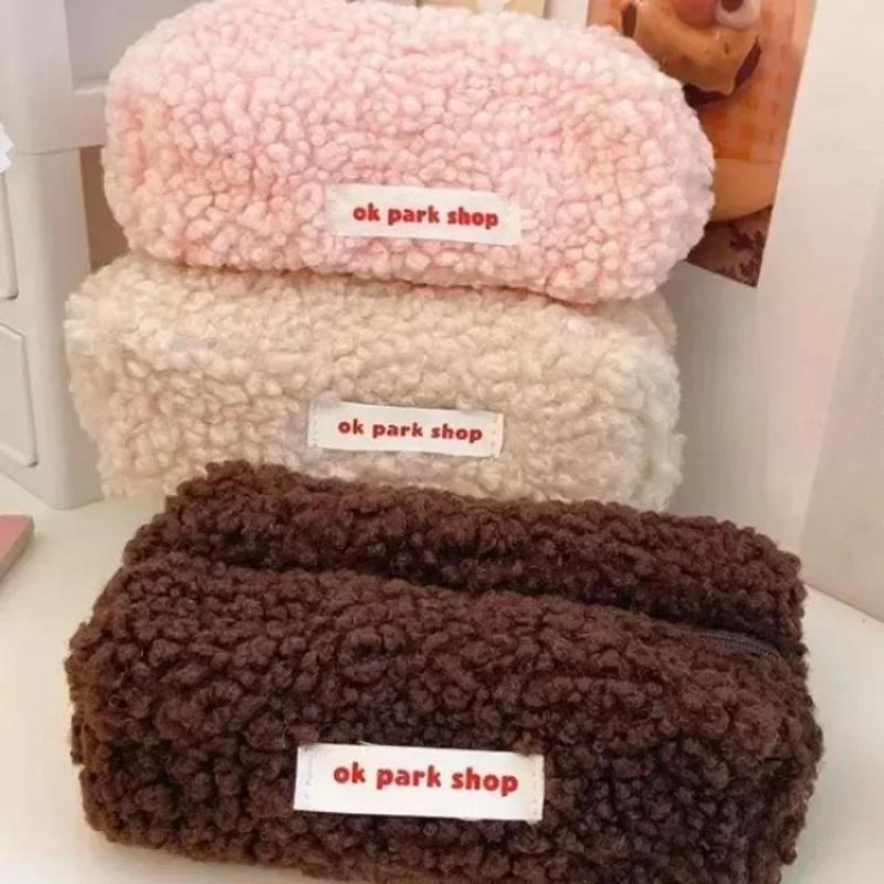 2026年ラムプラッシュ収納バッグ シンプルなデザイン 大容 - Aesthetic Large Pencil Case Pouch のレビューと価格